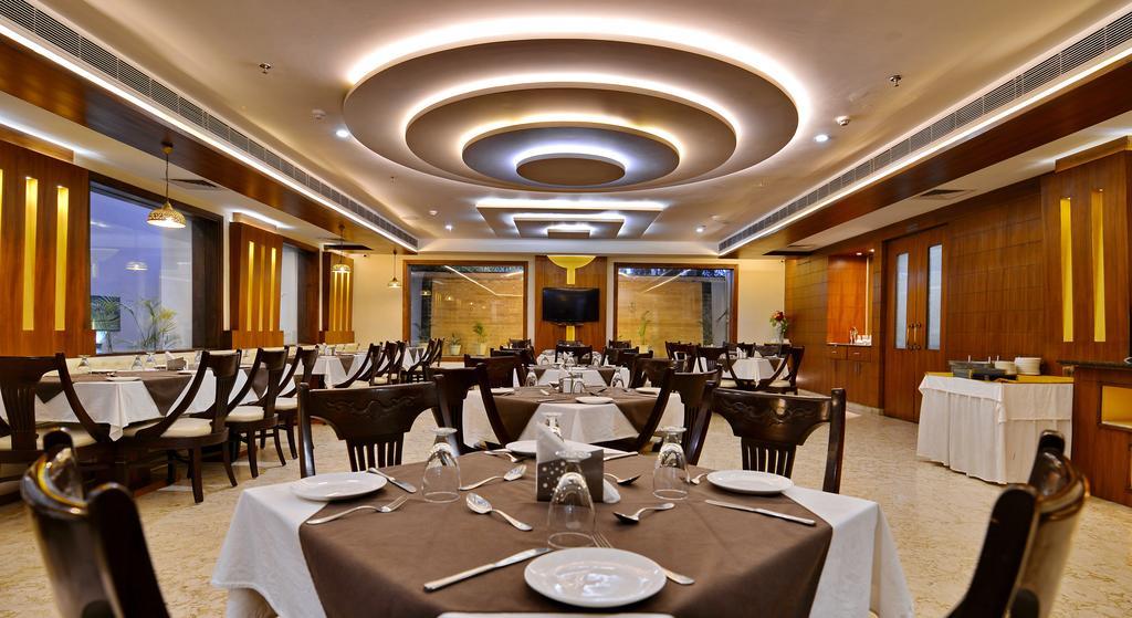 Hotel Seven Hills Tower Agra  Exterior foto